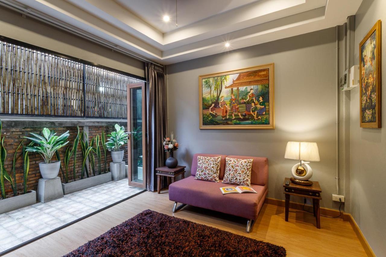 Hostel One Art And Gallery Chiang Mai Luaran gambar