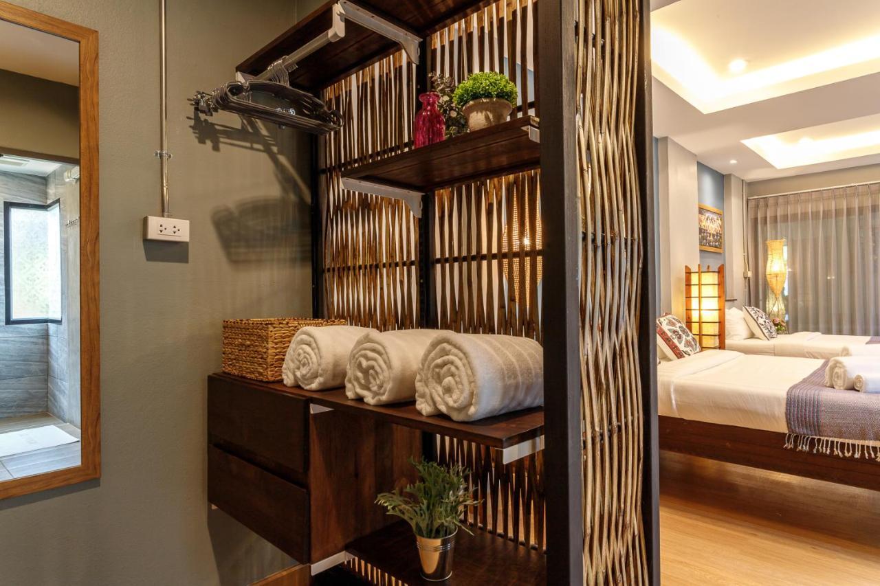 Hostel One Art And Gallery Chiang Mai Luaran gambar